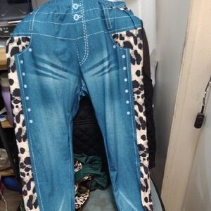 Leopard Print Accent Blue Jeans